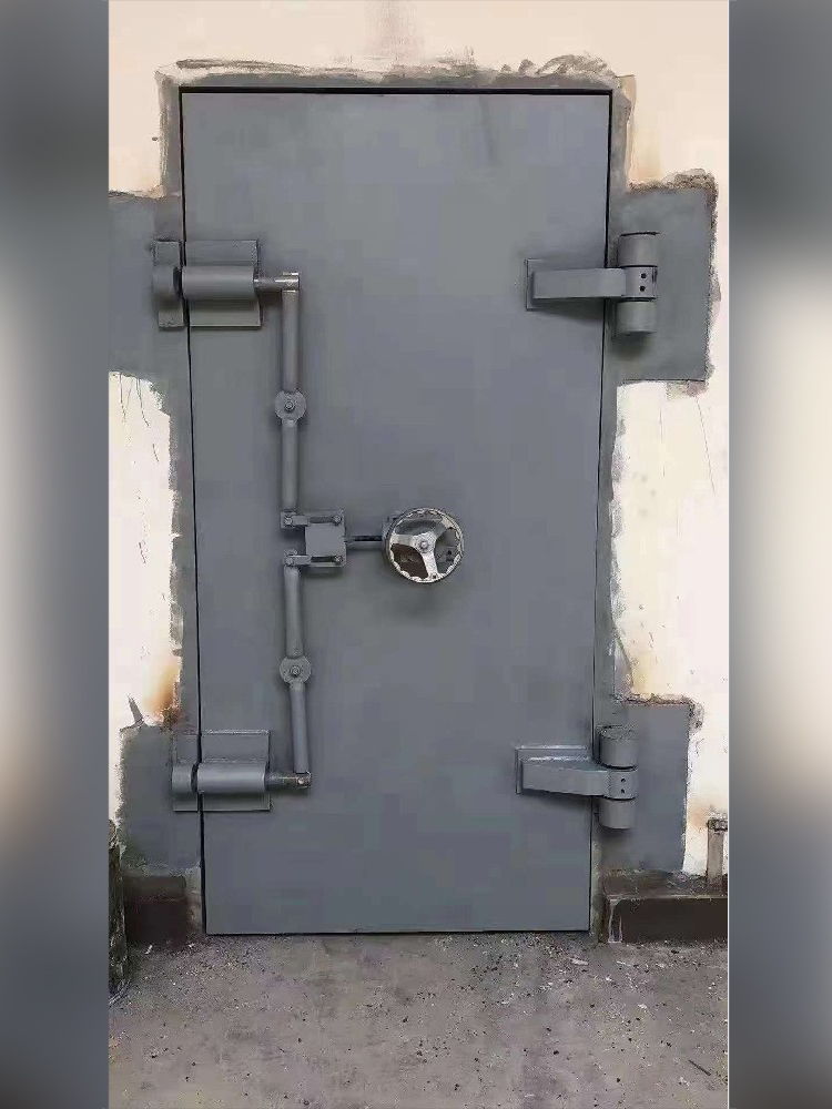 防爆门